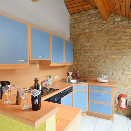 Au Pied De La Cuesta *